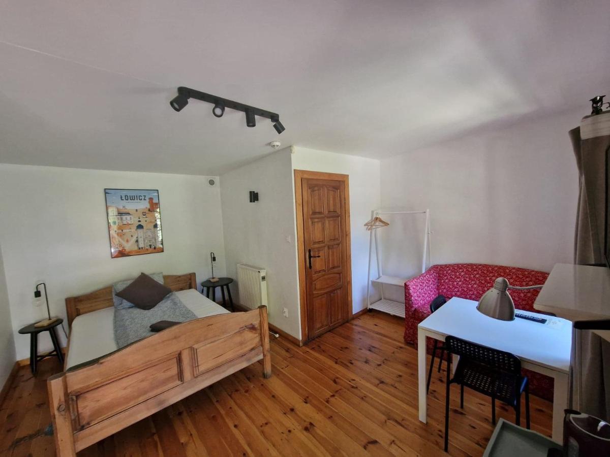 Hotel Oberza Pod Zlotym Prosiakiem Nieborów Esterno foto