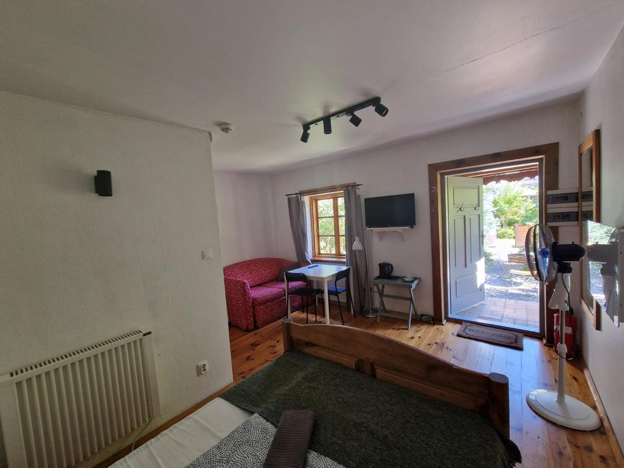 Hotel Oberza Pod Zlotym Prosiakiem Nieborów Esterno foto