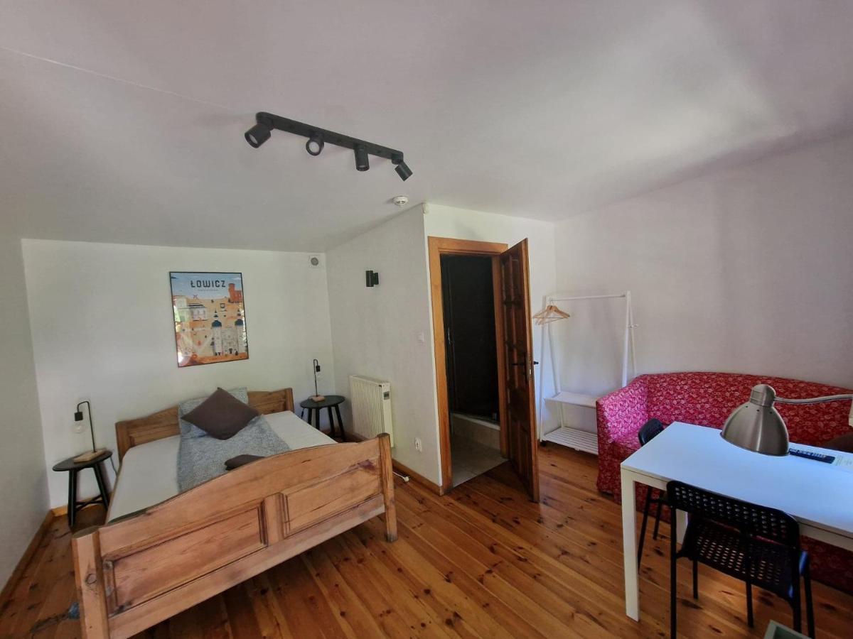 Hotel Oberza Pod Zlotym Prosiakiem Nieborów Esterno foto