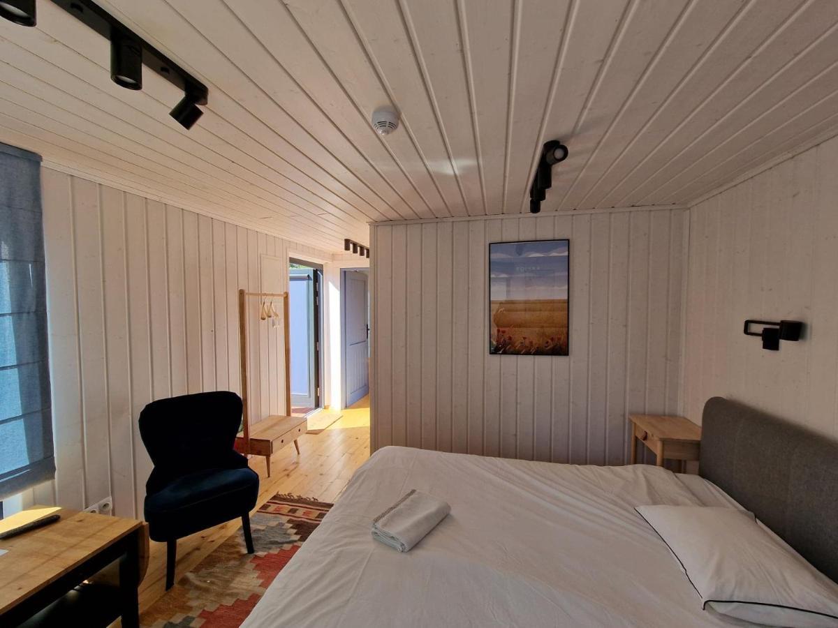 Hotel Oberza Pod Zlotym Prosiakiem Nieborów Esterno foto