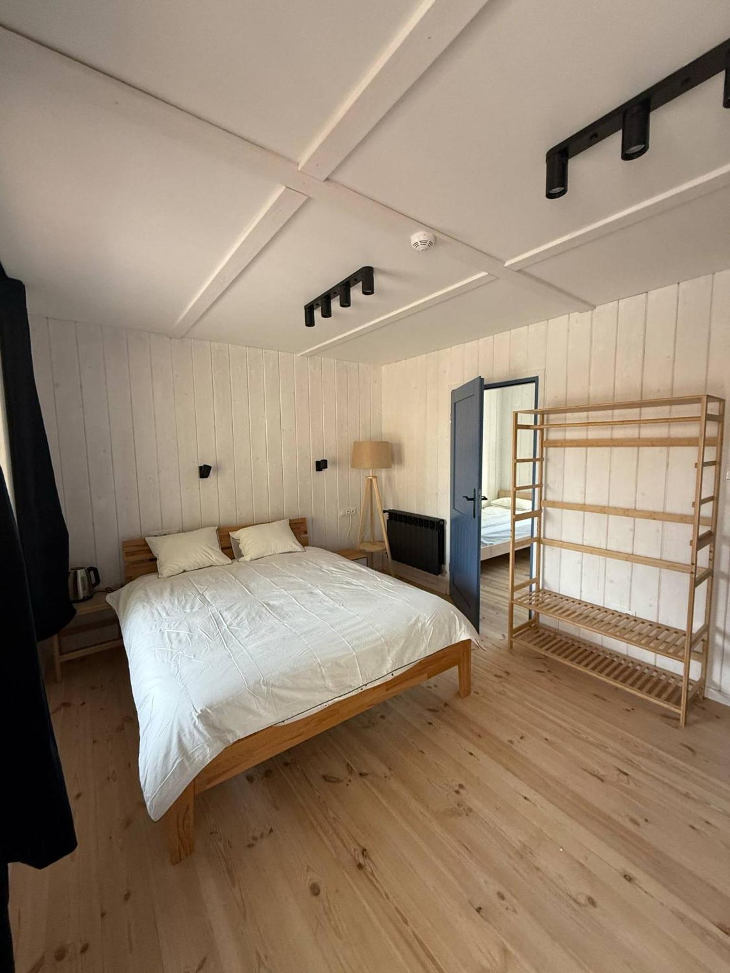 Hotel Oberza Pod Zlotym Prosiakiem Nieborów Esterno foto